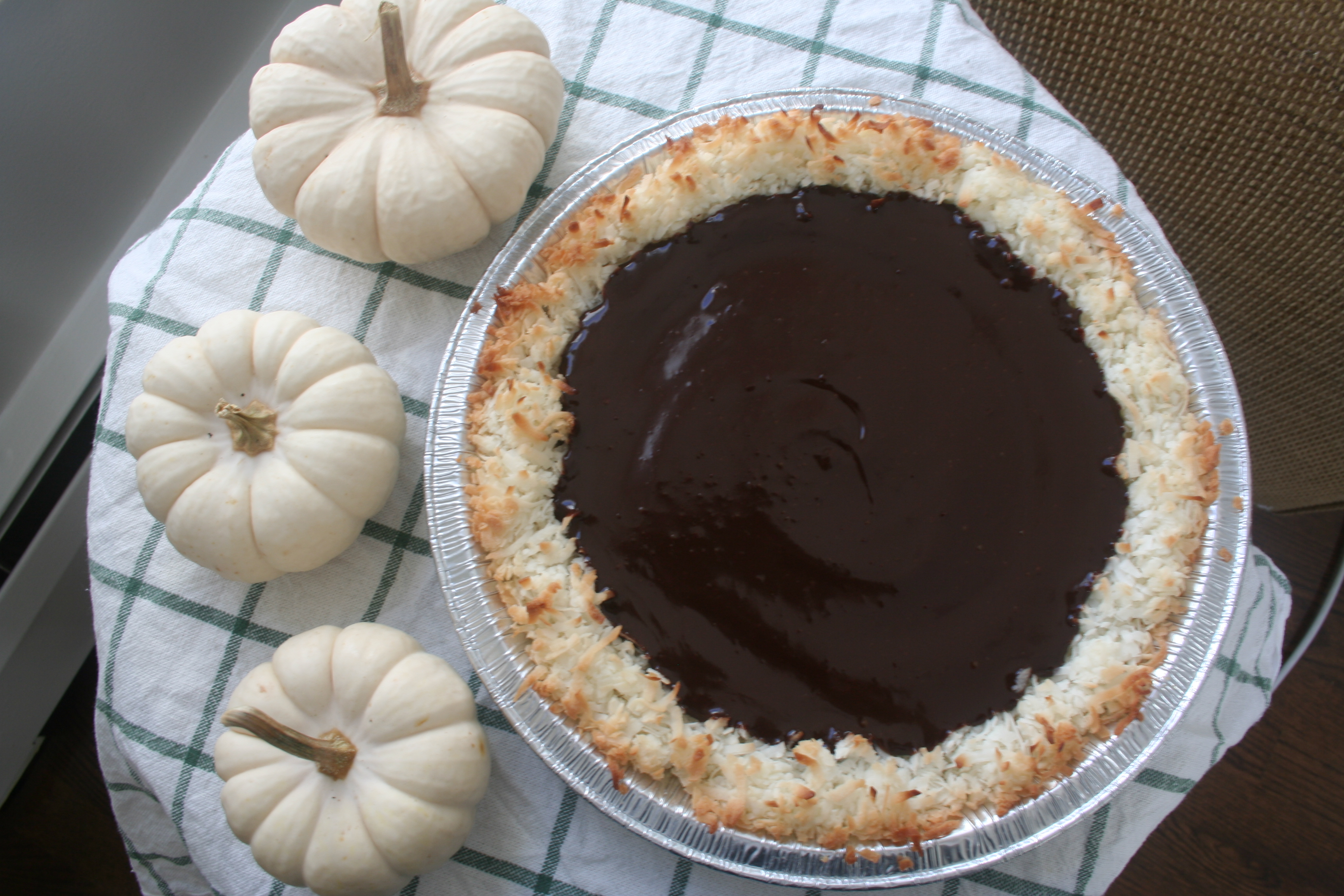 chocolate coconut pie