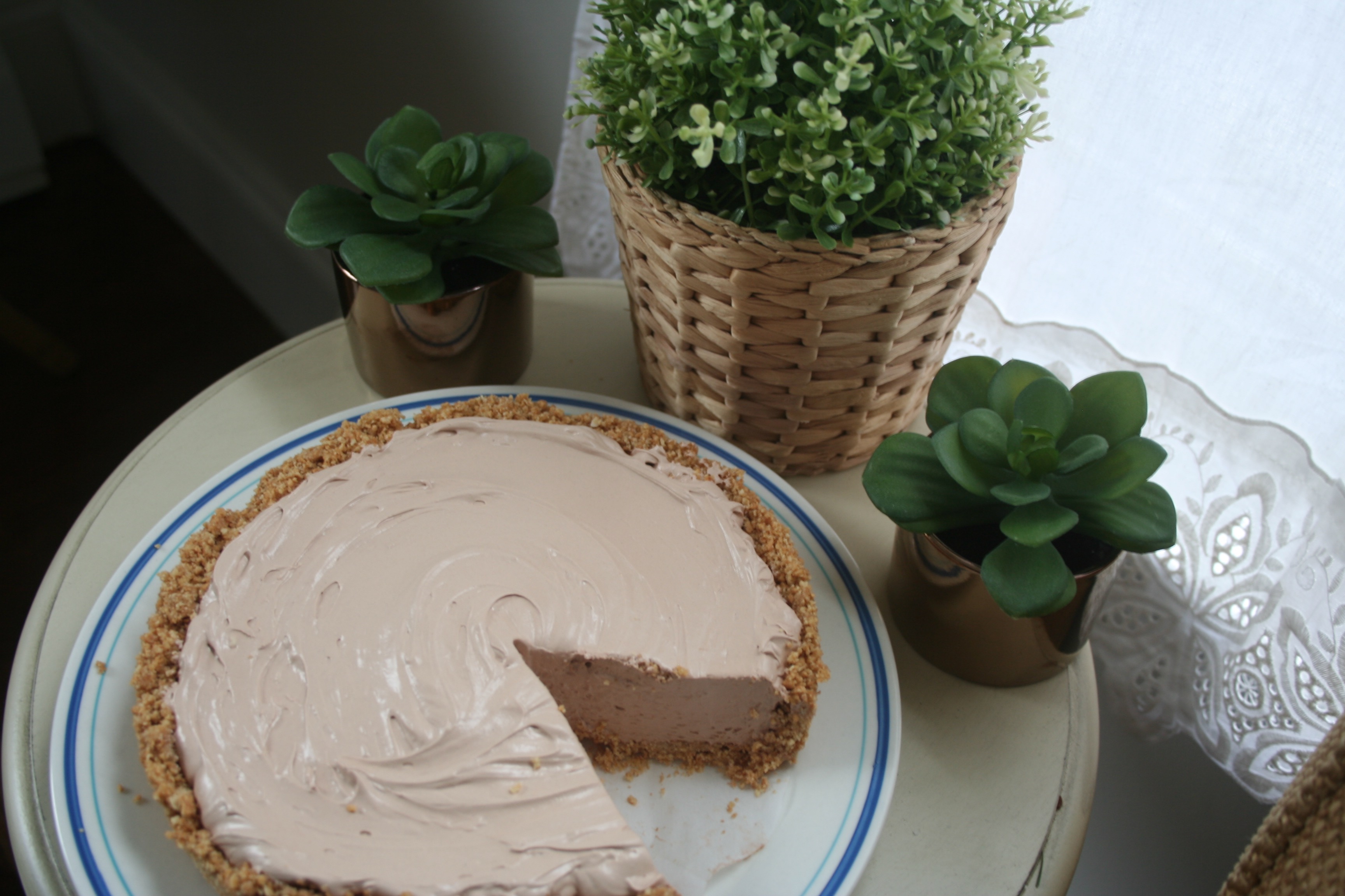 whipped nutella pie