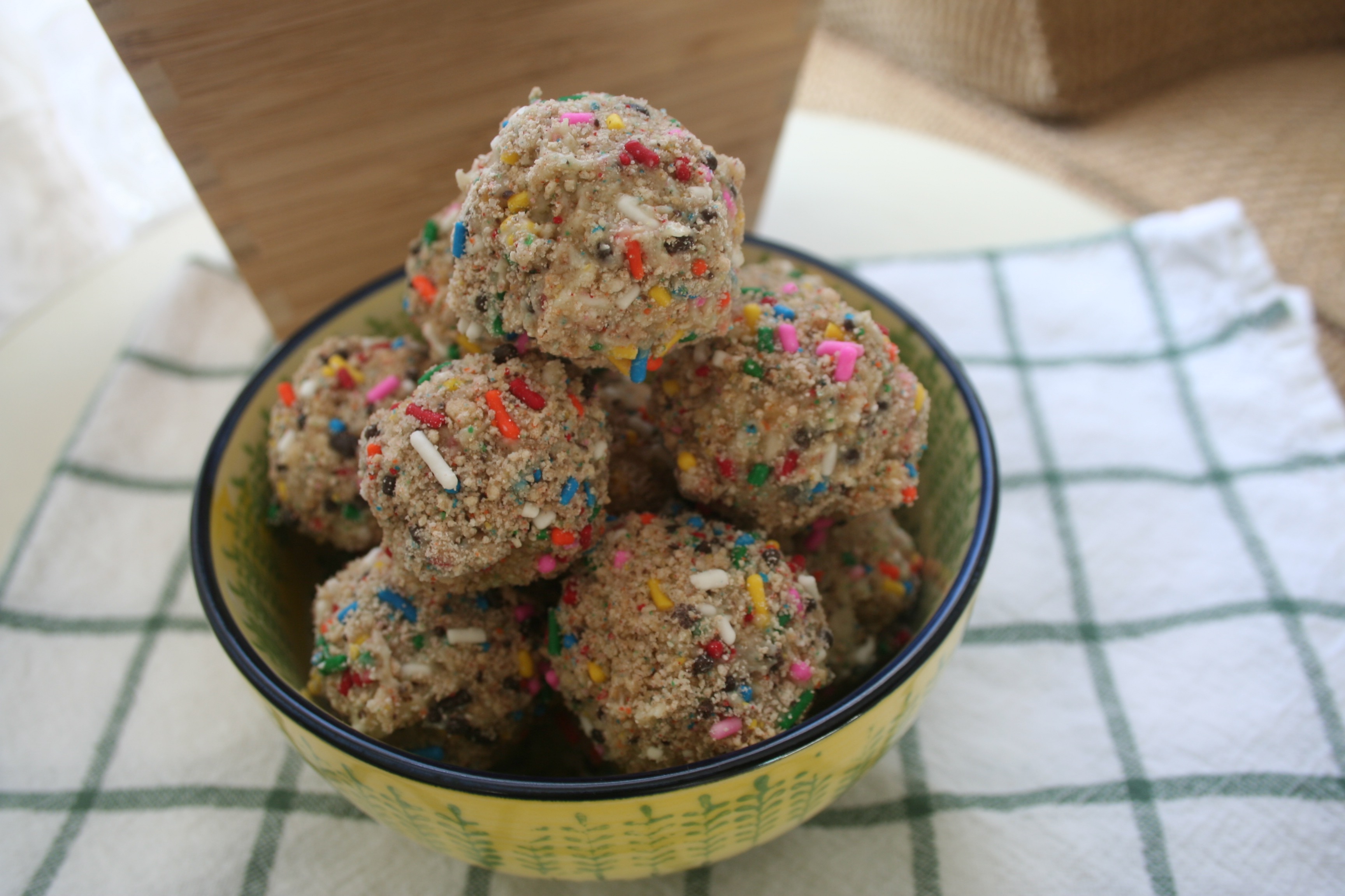 birthday cake truffles