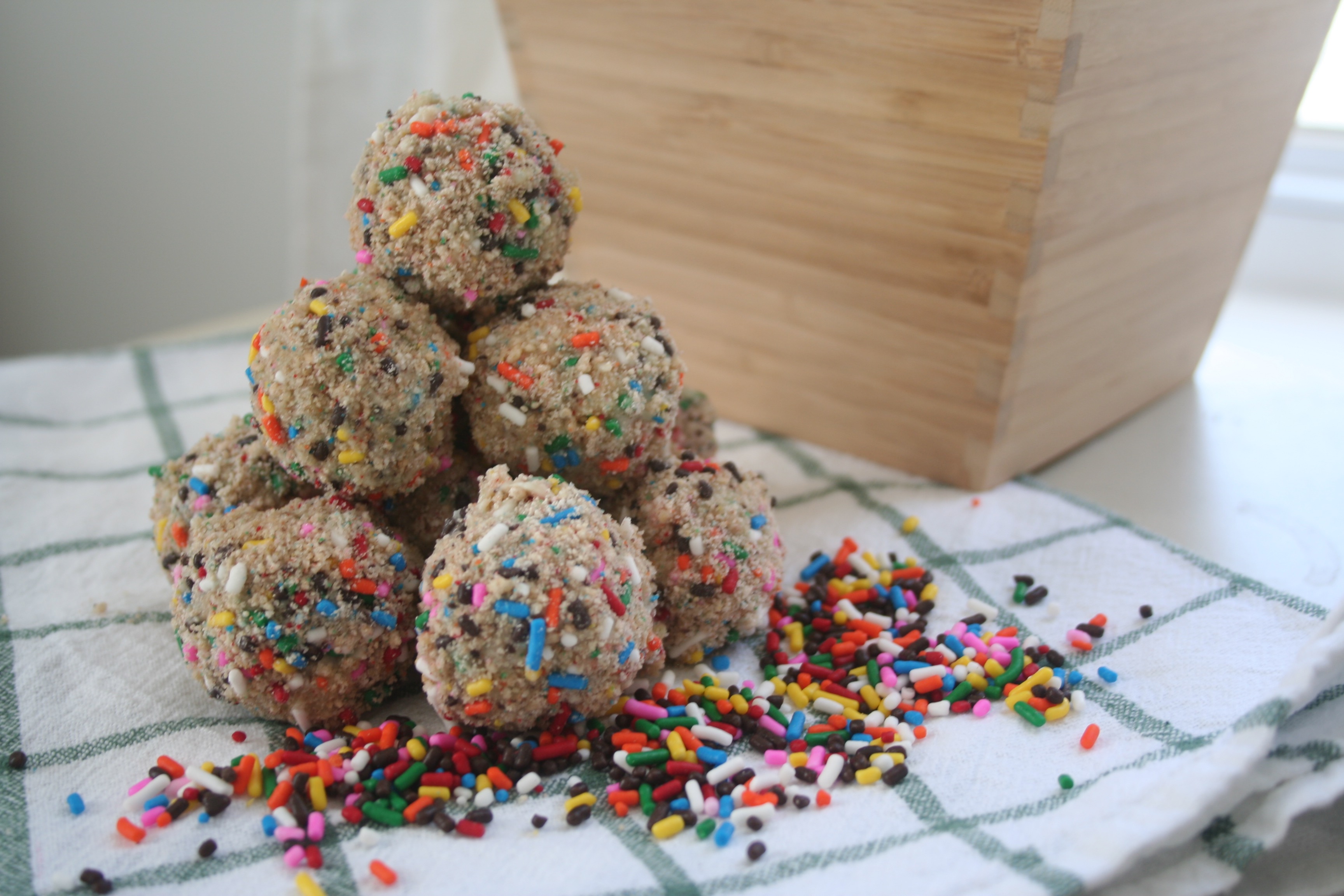 birthday cake truffles