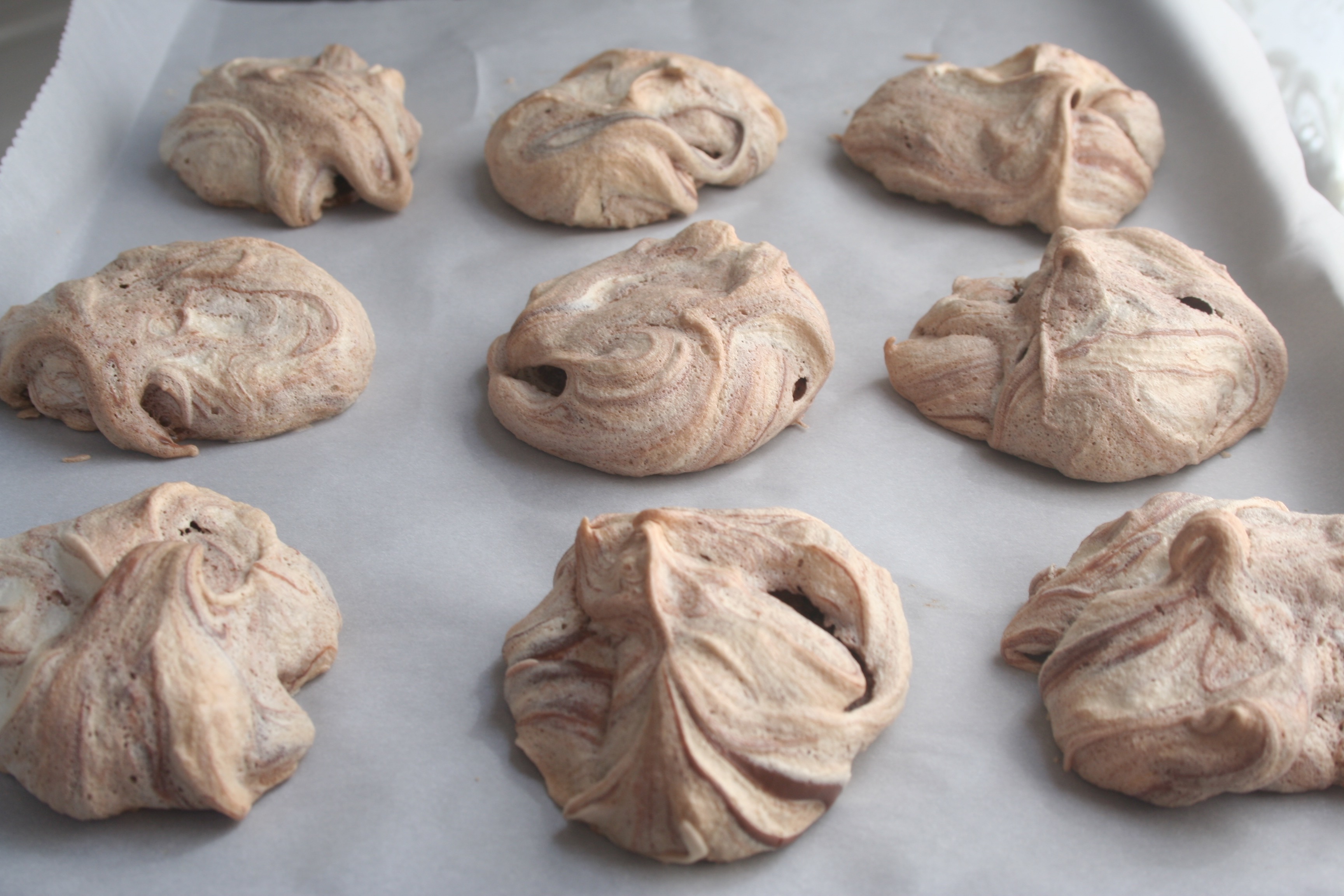 nutella meringues