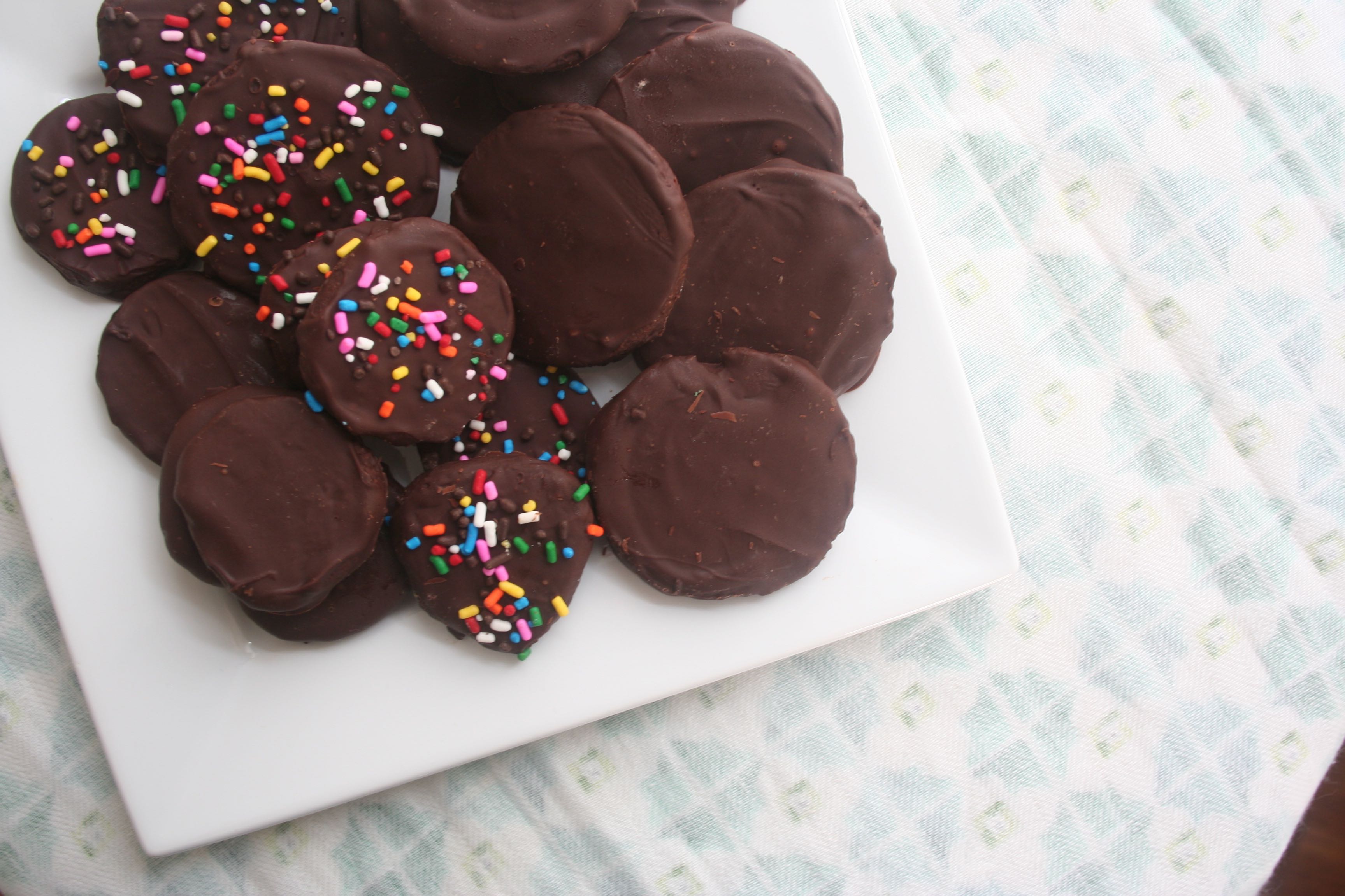 chocolate mint cookies (homemade thin mints)