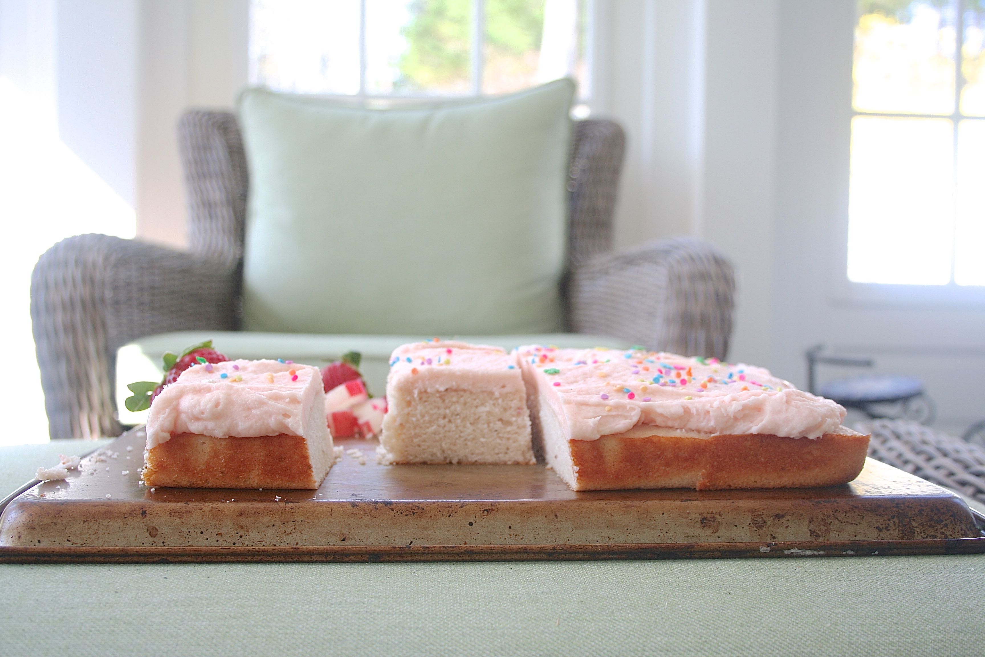 strawberry rhubarb cake