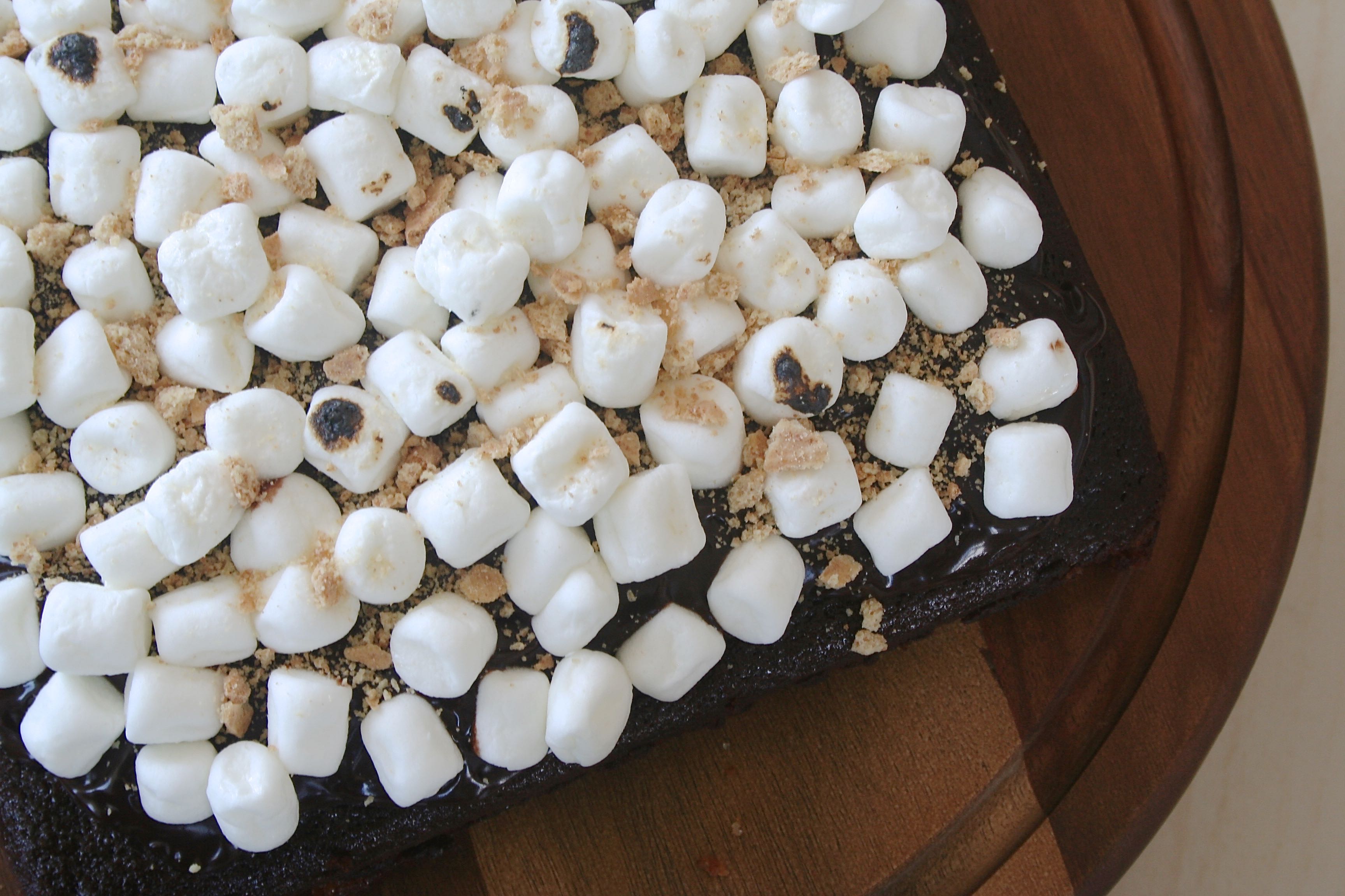 bourbon s'mores cake