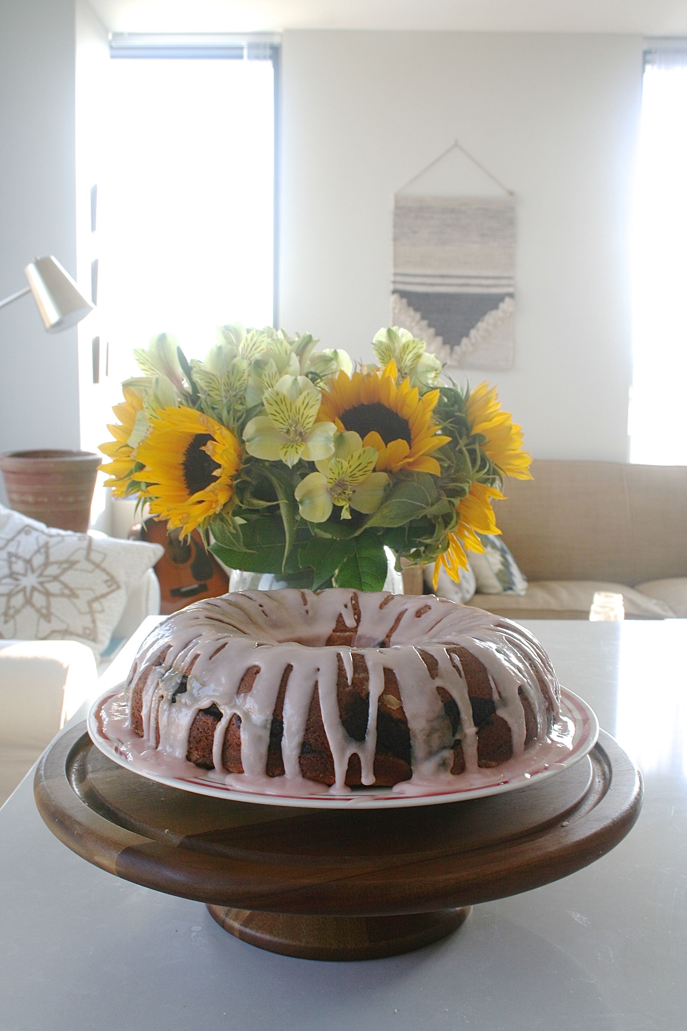 lemon rhubarb bundt cake