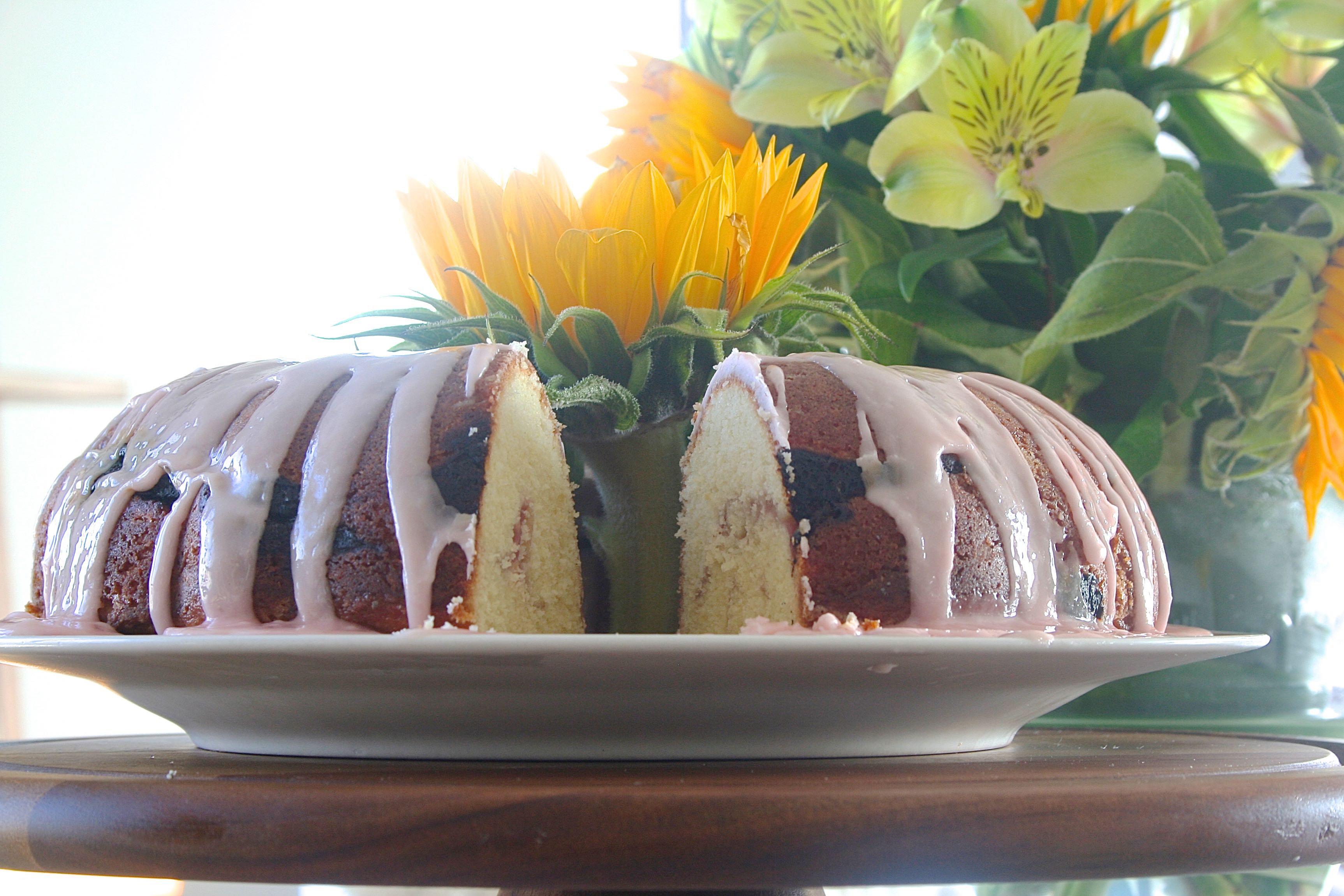 lemon rhubarb bundt cake