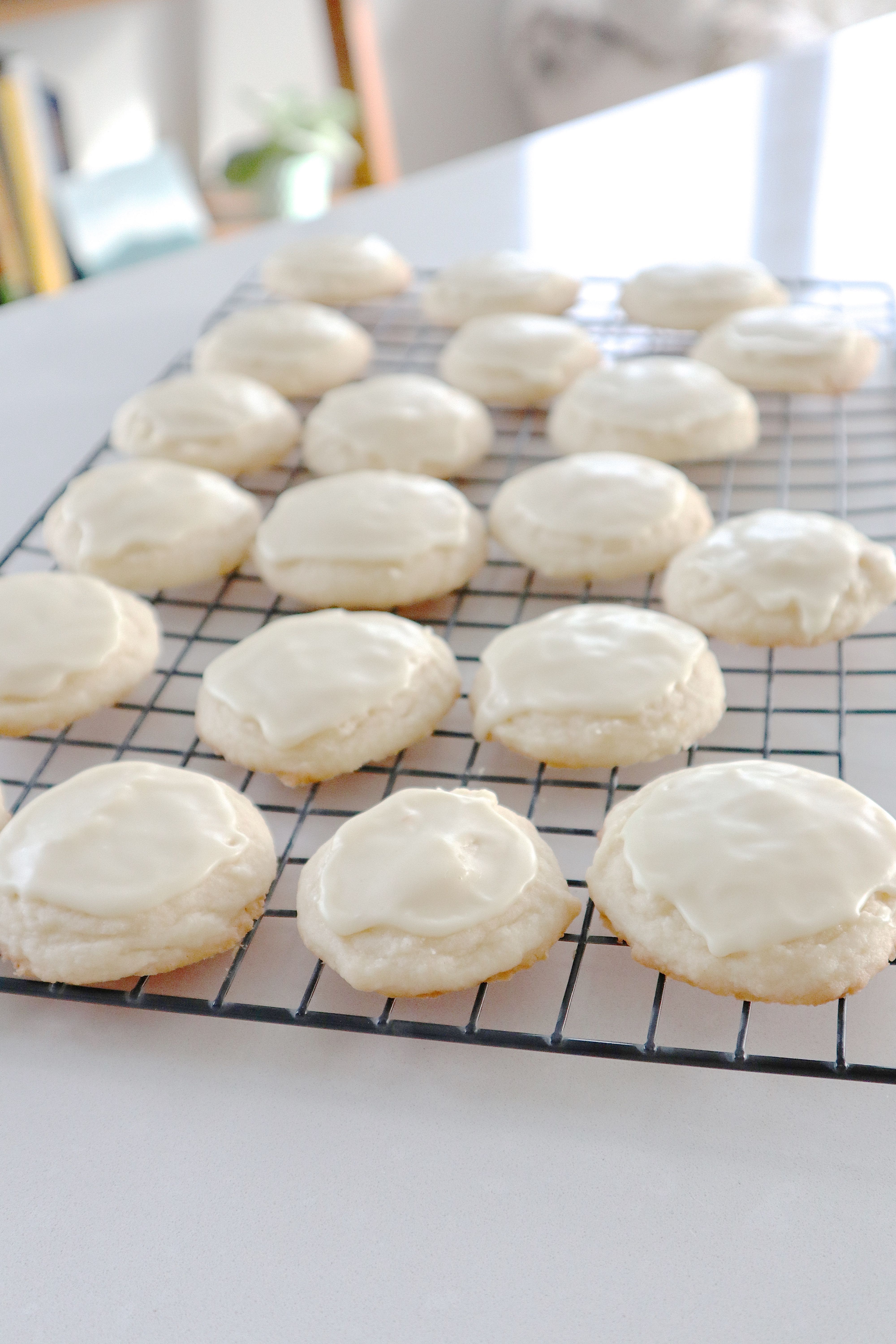 lemony whipped shortbread cookies
